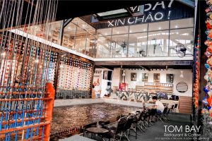 TomBay Restaurant & Coffee tại 379 Lê Qúy Đôn, TP. Đồng Xoài